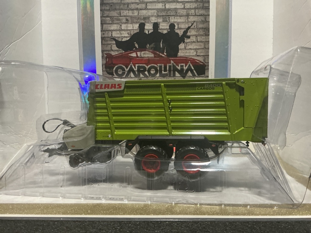 1/32 USK SCALE MODELS 8400 CLAAS CARGOS image