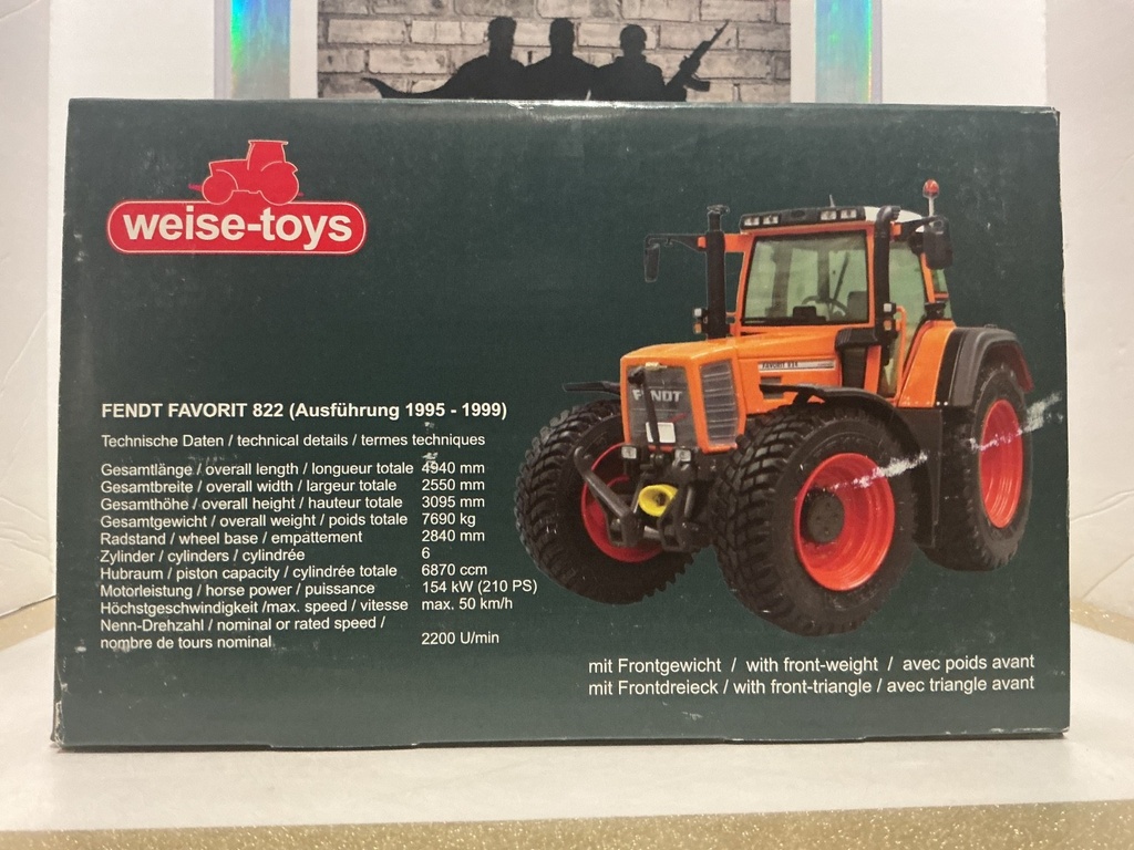 1/32 WEISE TOYS 1102 FENDT FAVORIT 822 KOMMUNAL image
