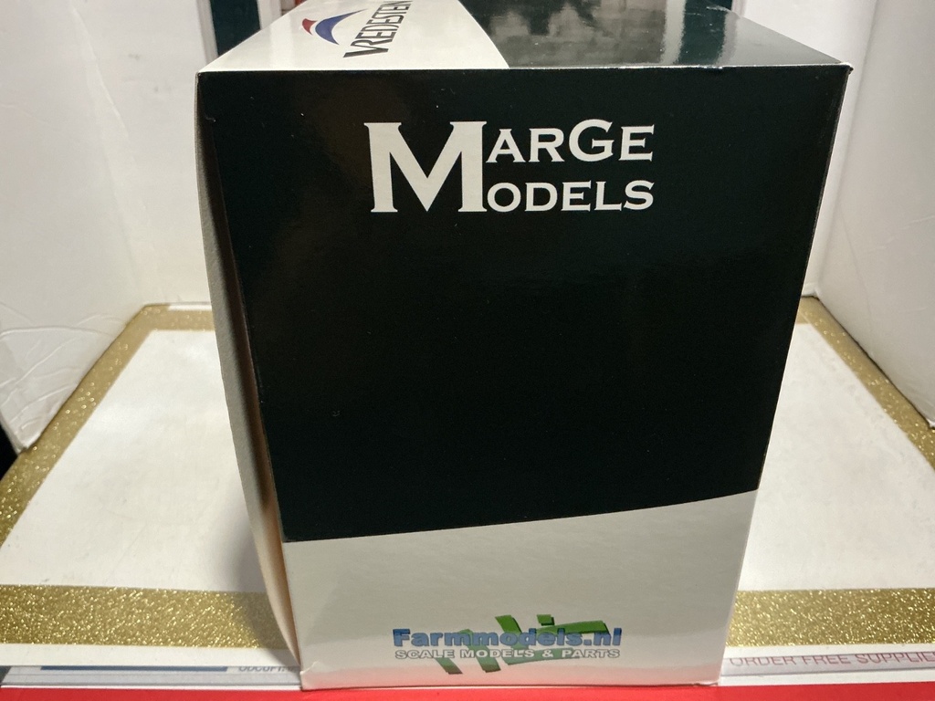 1/32 MARGE MODELS VREDSTEIN TIRES NEW HOLLAND T8.435 FARM MODELS EDITION image