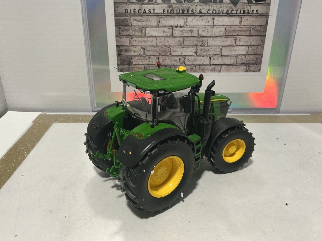1:32 WIKING - JOHN DEERE 6250R LIMITED EDITION 1000 PIECES image
