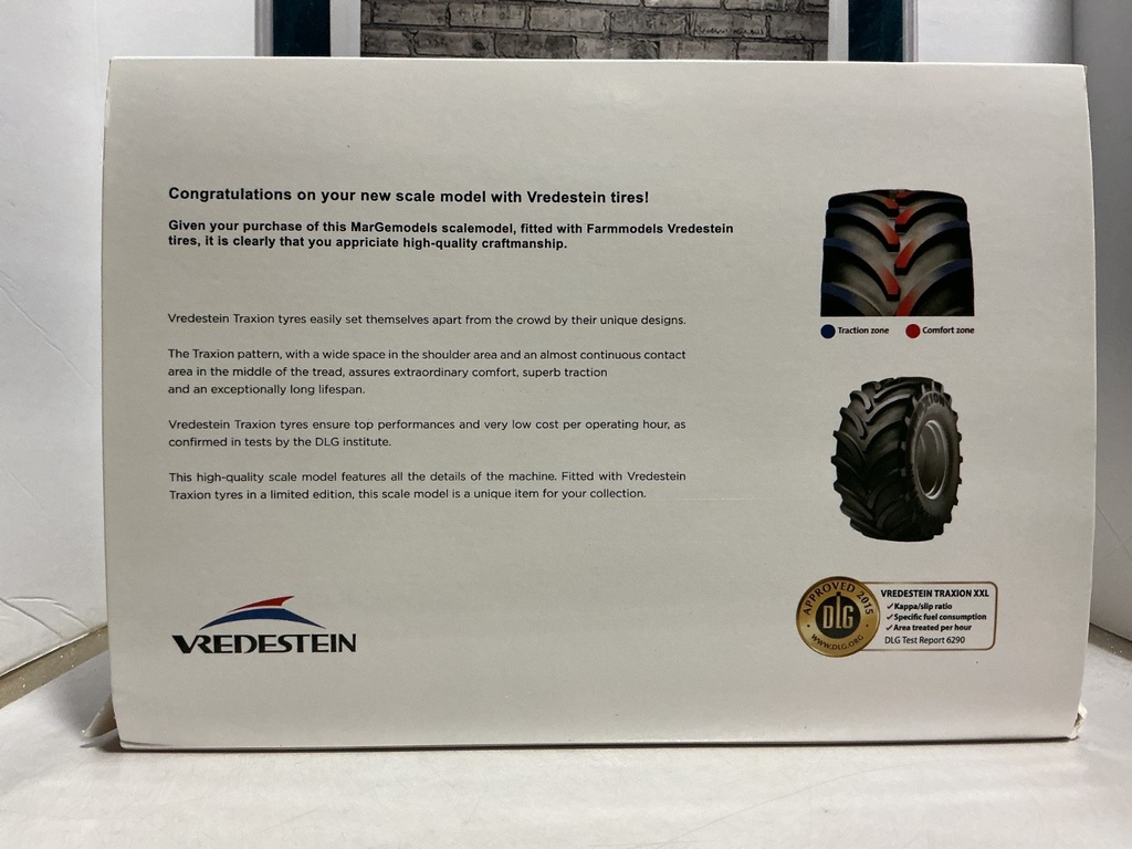 1/32 MARGE MODELS VREDSTEIN TIRES CASE IH MAGNUM 380 #3 image