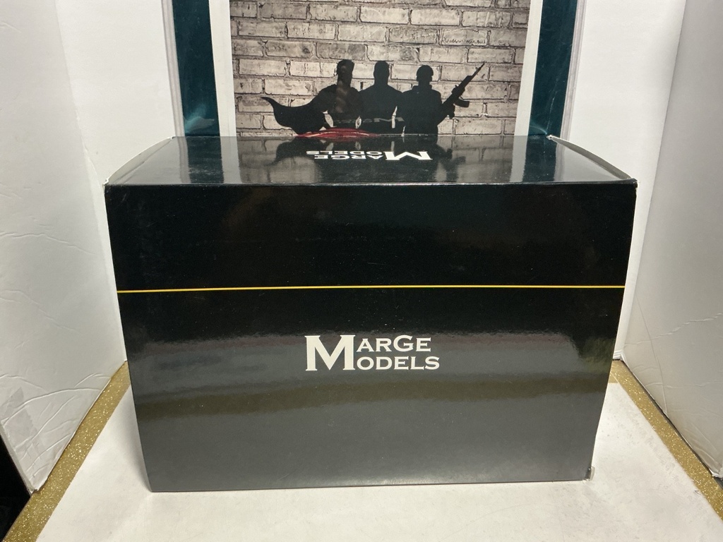 1/32 MARGE MODELS CASE IH TRACTOR MAGNUM 400 BLACK LIMITED EDITION image