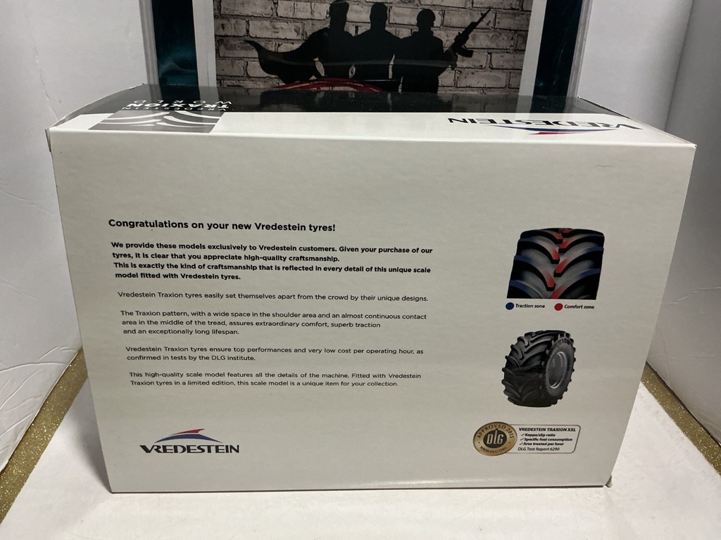 1/32 MARGE MODELS VREDSTEIN TIRES NEW HOLLAND T7. 315 HD image
