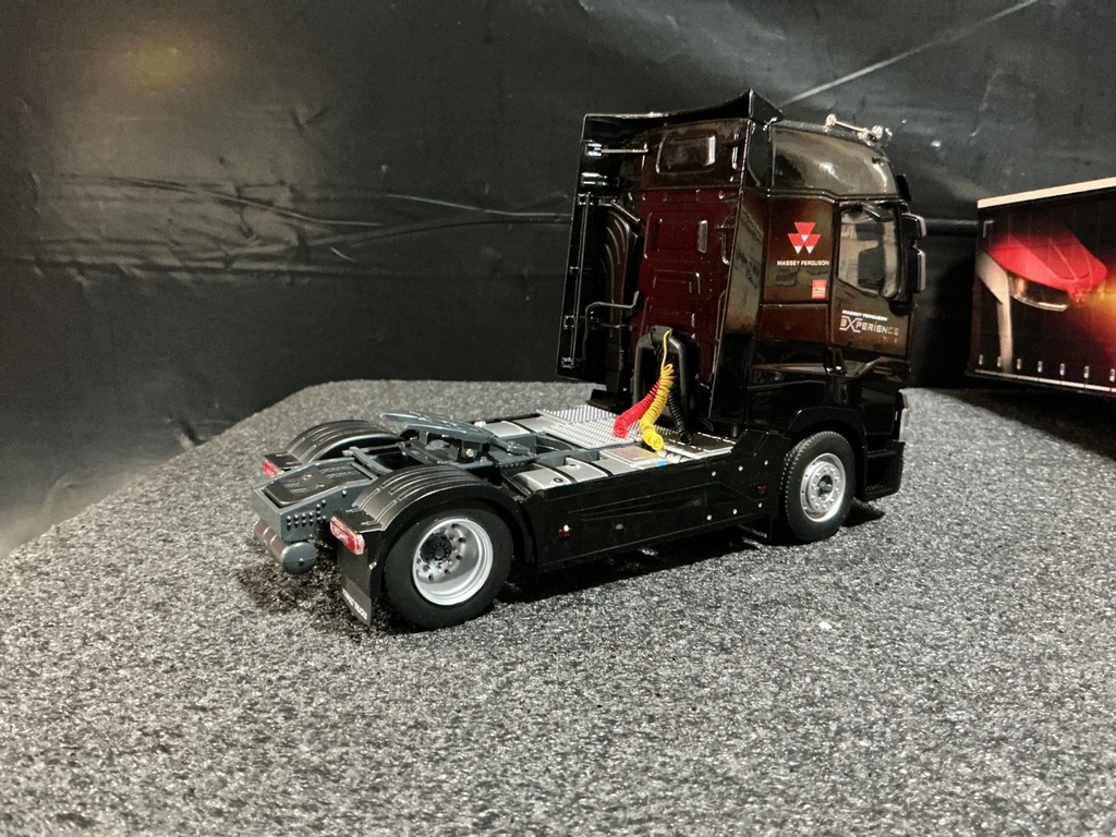 1/32 MARGE MODELS MASSEY FERGUSON EXPERIENCE TOUR TRACTOR TRAILER image