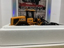 1/32 AT COLLECTIONS JCB 435S STAGE V WHEEL LOADER image