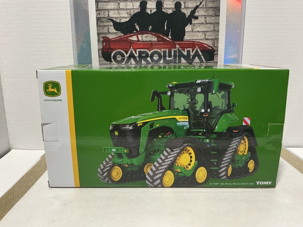 1:32 BRITAINS NEW JOHN DEERE 8RX 410 - PRESTIGE COLLECTION image