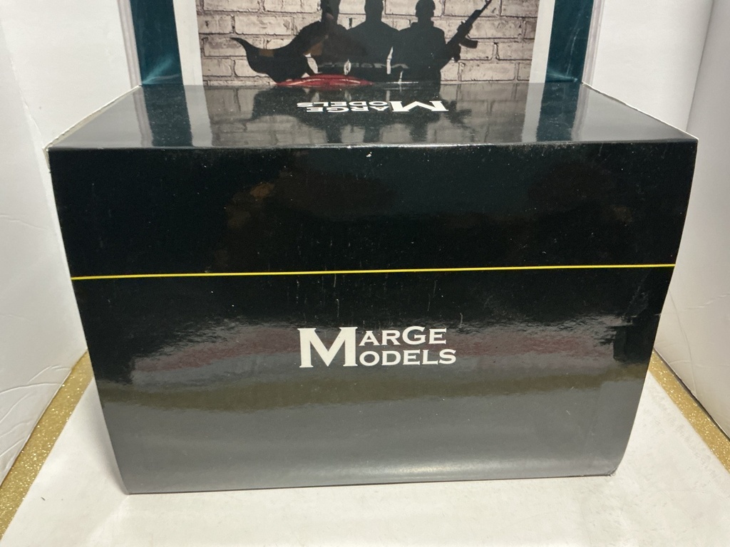 1/32 MARGE MODELS NEW HOLLAND TRACTOR T8.435 image