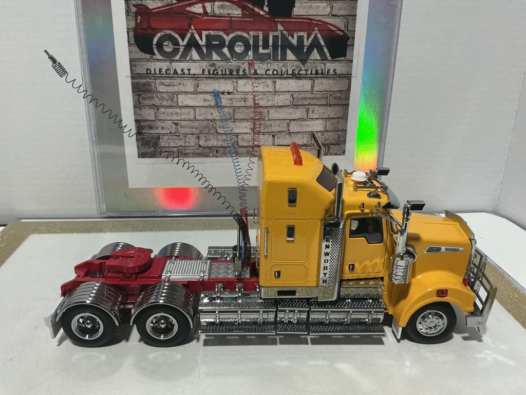 1:32 KENWORTH EXCLUSIVE REPLICAS T909 PRIME MOVER image