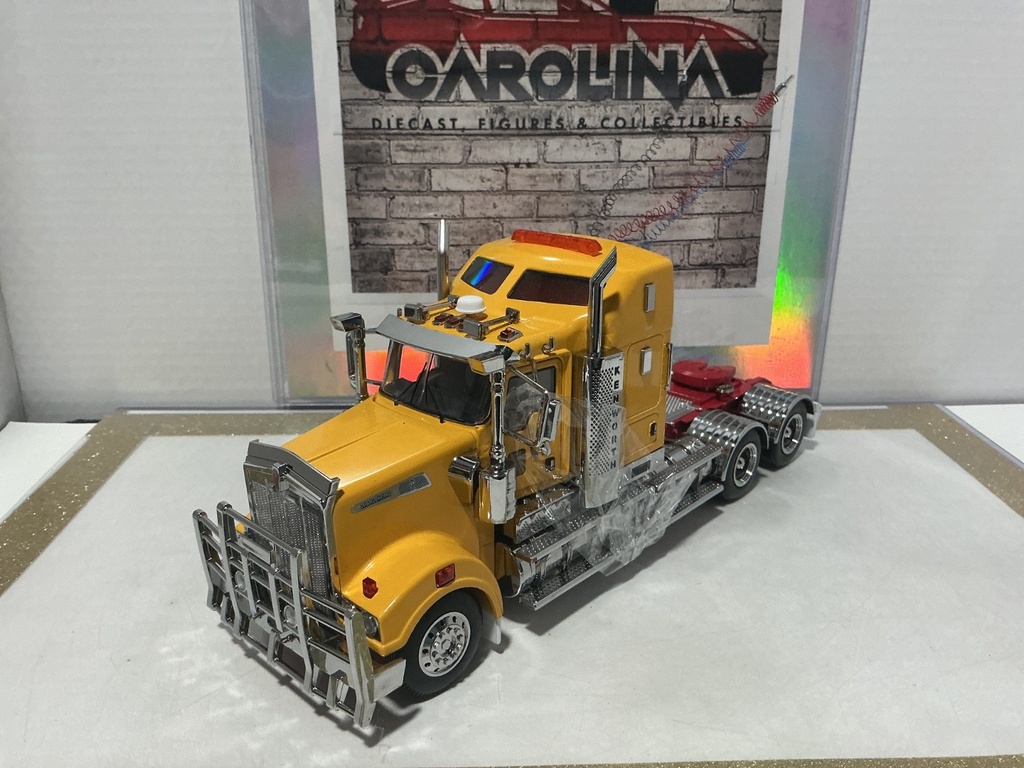 1:32 KENWORTH EXCLUSIVE REPLICAS T909 PRIME MOVER image