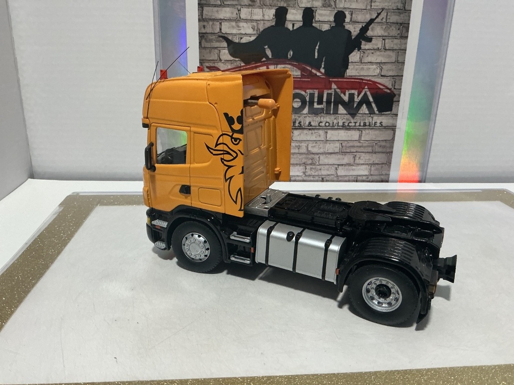 1:32 SIKU SCANIA R620 TRACTOR TRAILER [NO BOX] - SEE ALL PICS #2 image