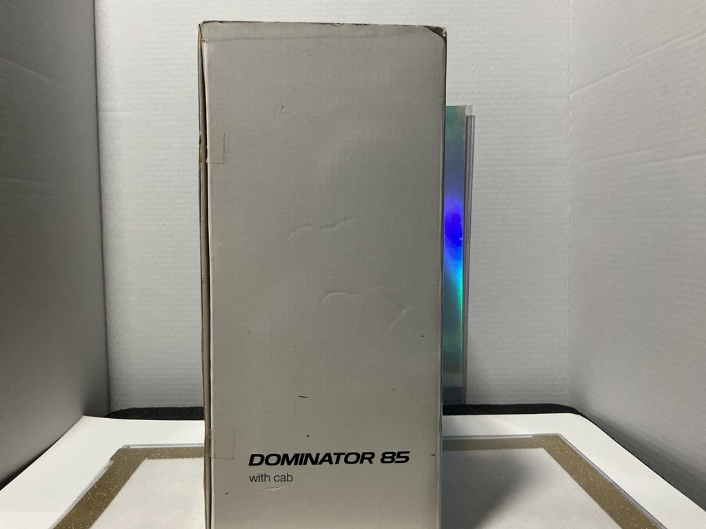 1/32 USK MODELS - DOMINATOR 85 WITH CAB image