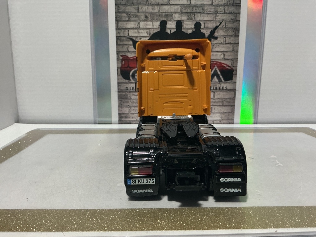 1:32 SIKU SCANIA R620 TRACTOR TRAILER [NO BOX] - SEE ALL PICS #9 image