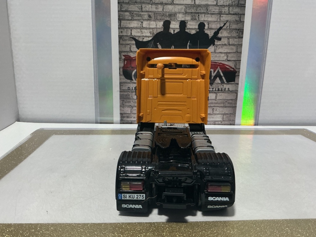 1:32 SIKU SCANIA R620 TRACTOR TRAILER [NO BOX] - SEE ALL PICS #6 image