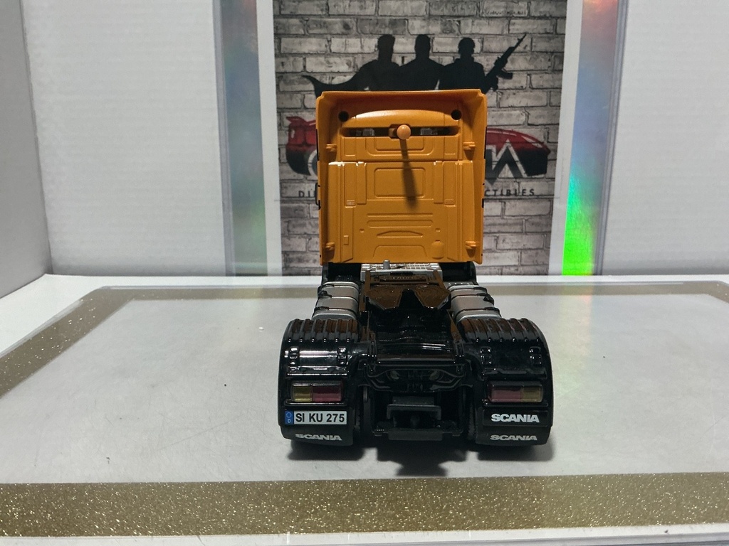1:32 SIKU SCANIA R620 TRACTOR TRAILER [NO BOX] - SEE ALL PICS #5 image