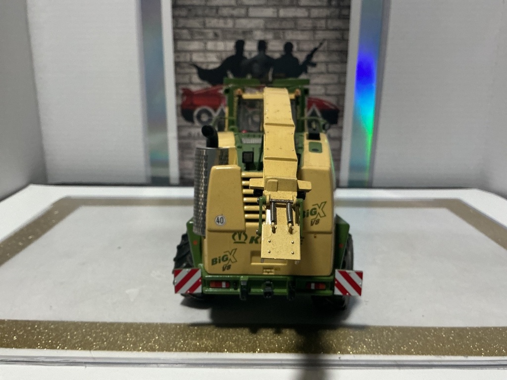 1:32 UNIVERSAL HOBBIES KRONE BIG X V8 FOREST [NO BOX] image