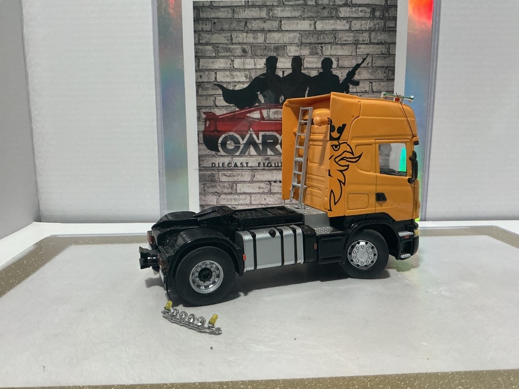 1:32 SIKU SCANIA R620 TRACTOR TRAILER [NO BOX] - SEE ALL PICS #13 image