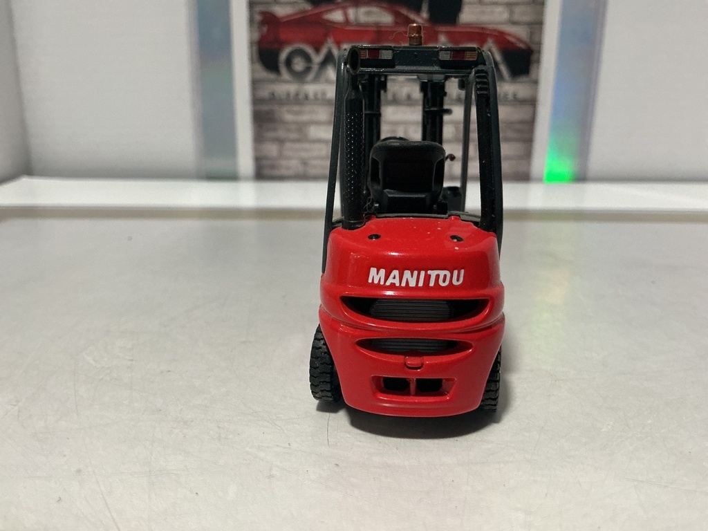 1:32 MANITOU MI25 D FORKLIFT W/ NO DRIVER [NO BOX] image