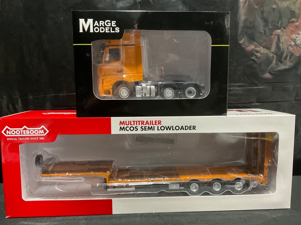 1/32 Marge Models Mercedes Benz Autos Gigaspace 6x2 & Triple Axle Lowboy Trailer image