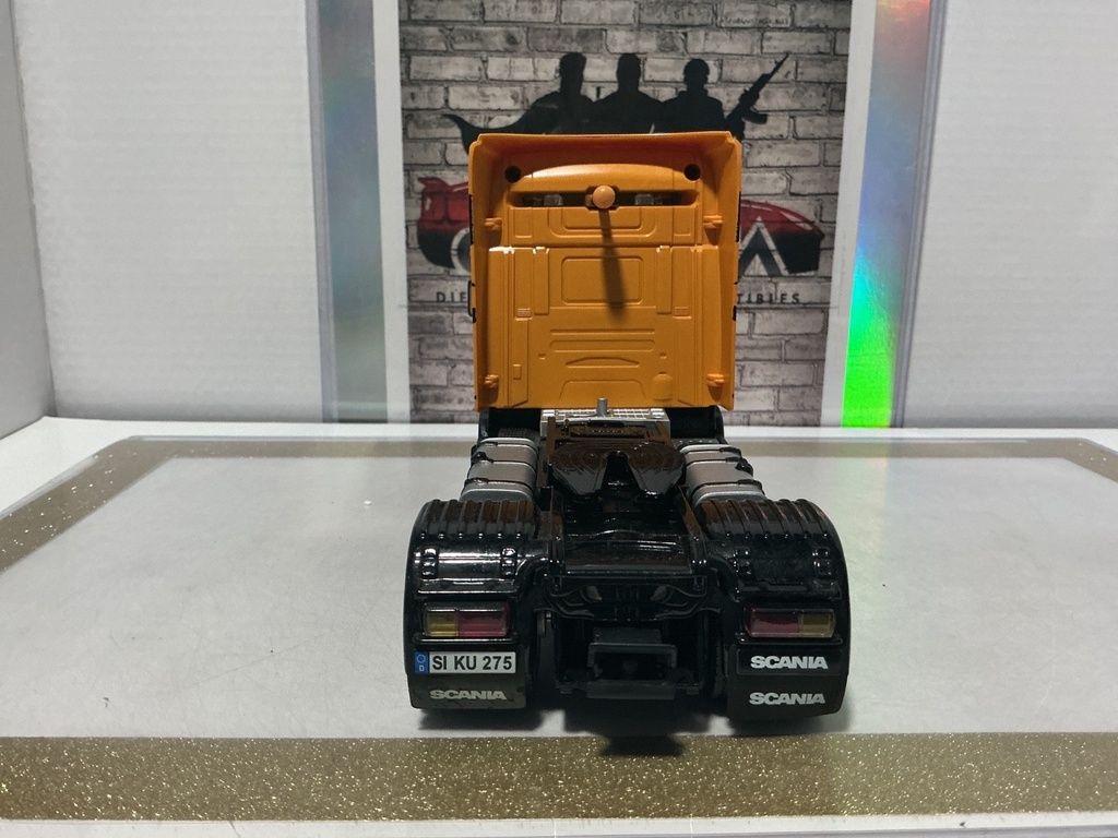 1:32 SIKU SCANIA R620 TRACTOR TRAILER [NO BOX] - SEE ALL PICS #4 image