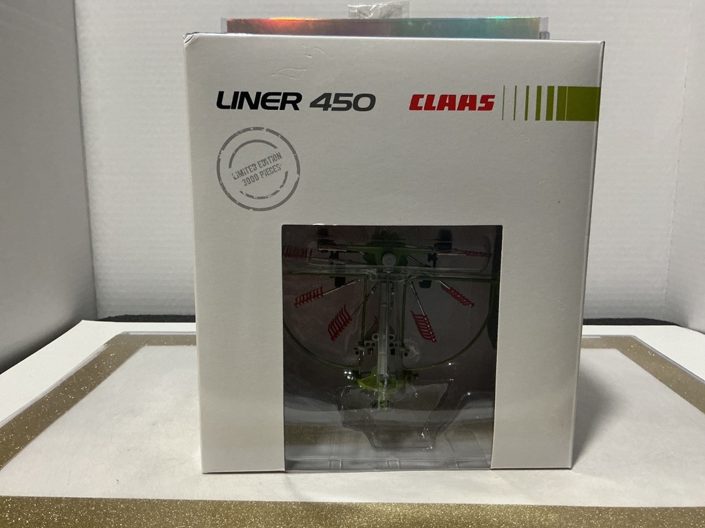 1/32 USK MODELS - CLAAS LINER 450 LIMITED EDITION 3000 PIECES image