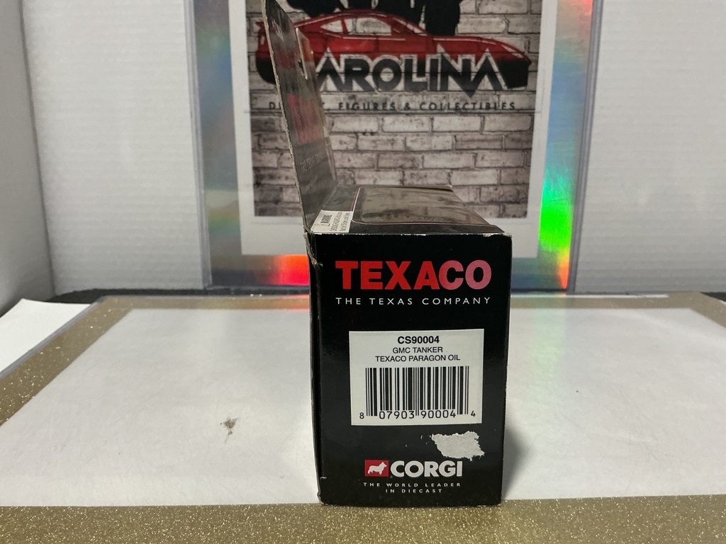 CORGI TEXACO #1 DISPLAY SERIES 1966 GMC 1/2 TON TANKER image