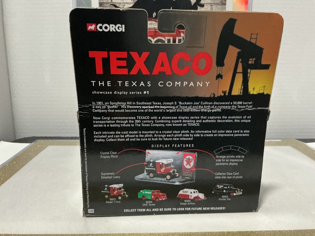 CORGI TEXACO #1 DISPLAY SERIES 1966 GMC 1/2 TON TANKER image
