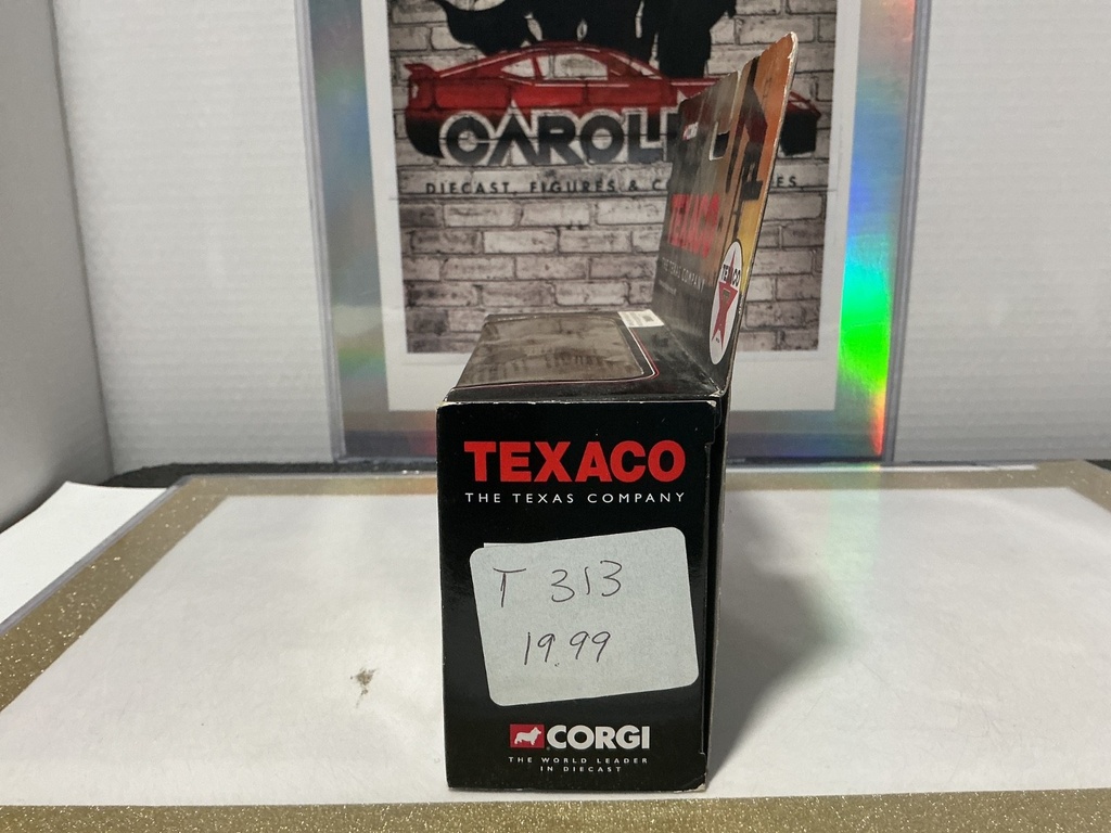 CORGI TEXACO #1 DISPLAY SERIES 1966 GMC 1/2 TON TANKER image