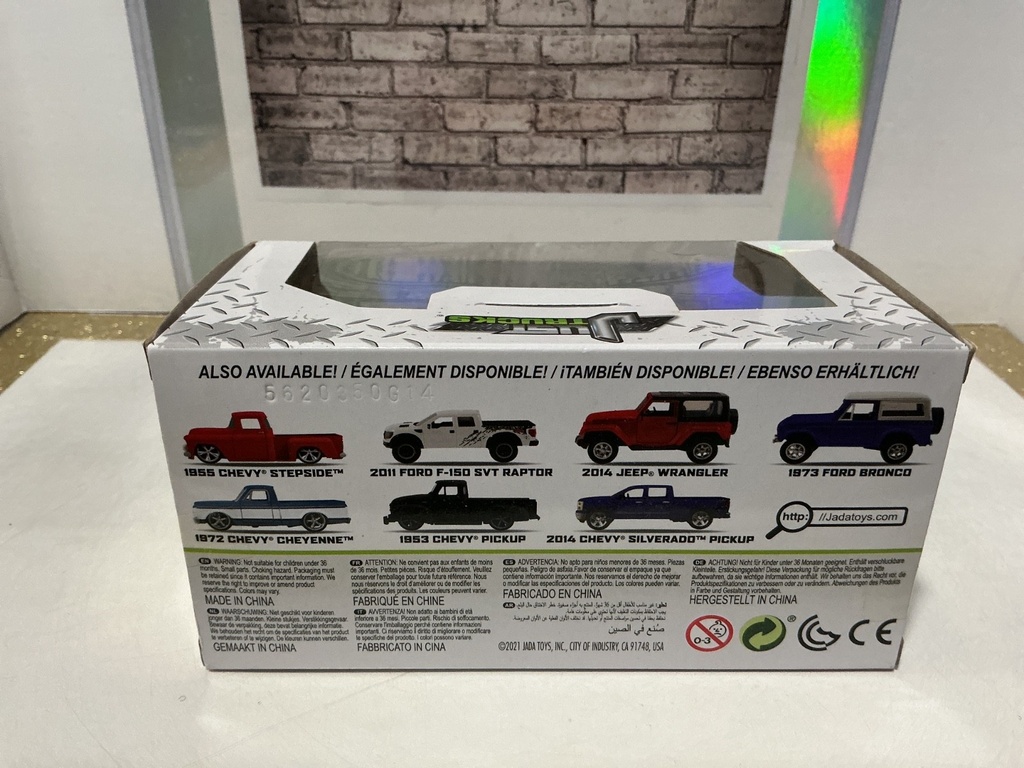 1/32 JADA - JUST TRUCKS - 1941 FORD PICKUP [ORANGE/SILVER] image