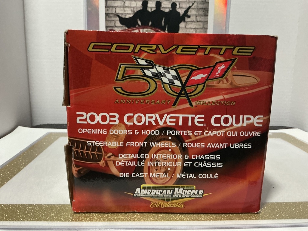 1:18 ERTL AMERICAN MUSCLE 2003 CORVETTE COUPE BLACK ON GRAY image