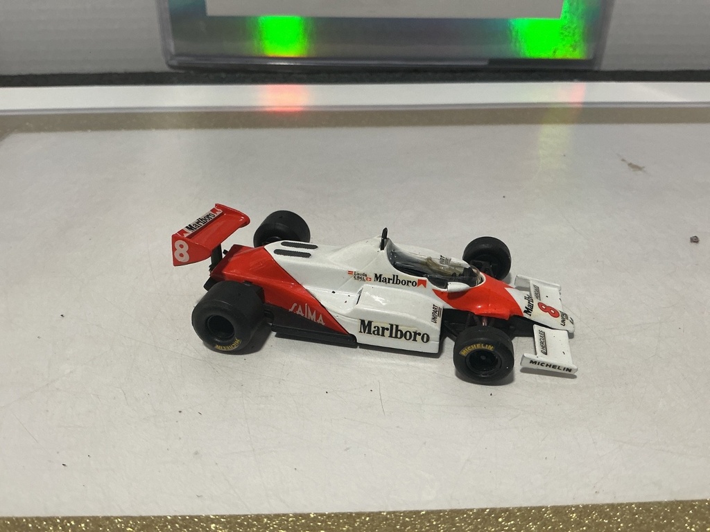 1/43 WESTERN MODELS - McLaren MP4/2 - MALBORO LAUDA #8 image