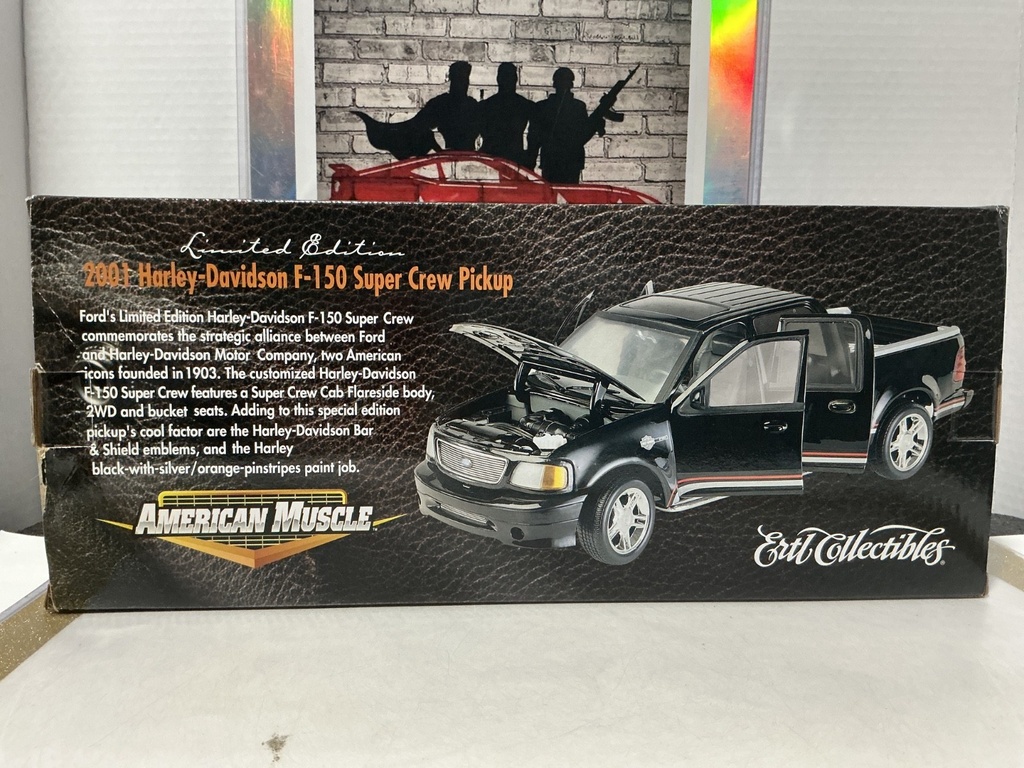 1:18 ERTL HARLEY DAVIDSON MOTORCYCLES - F-150 2001 F-150 SUPER CREW PICKUP image