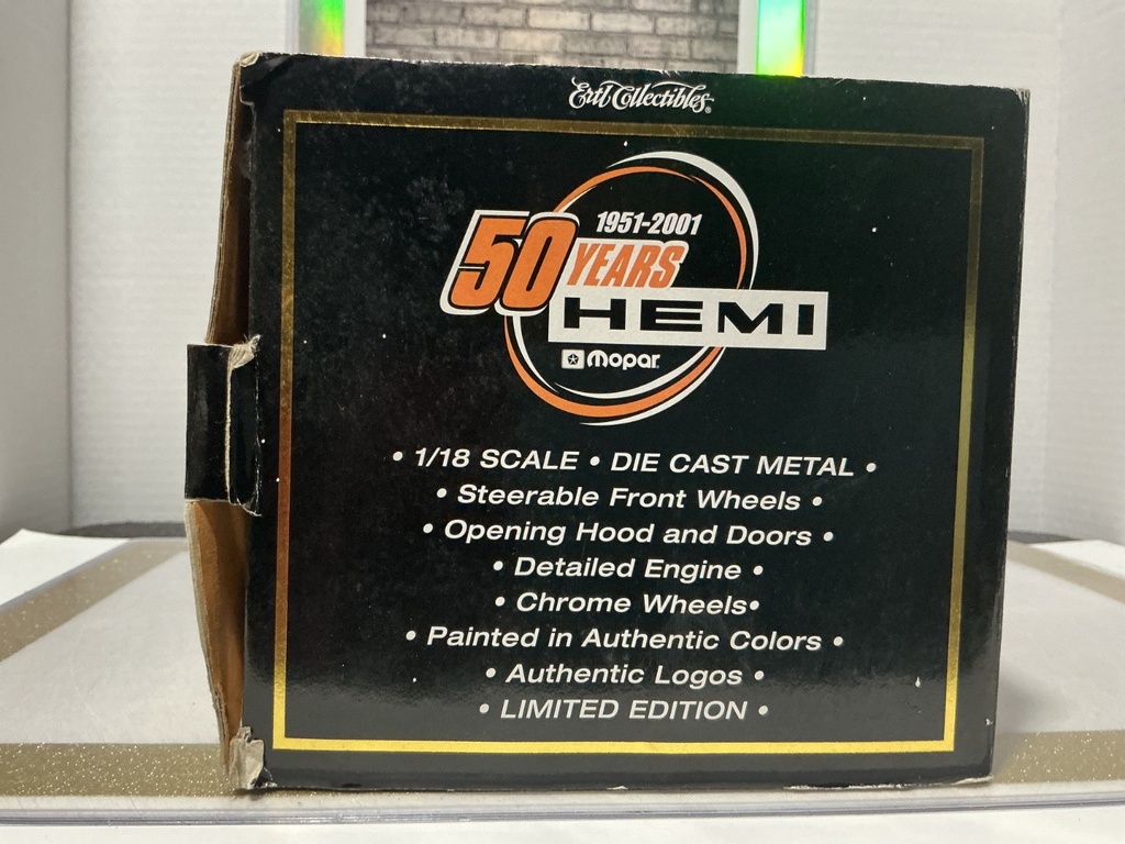 1:18 MOPAR PERFORMANCE ARLEN VANKE 1971 PLYMOUTH DUSTER image