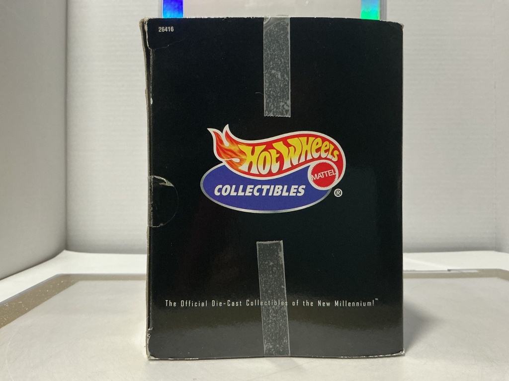 1:18 HOTWHEELS COLLECTIBLES CUSTOMIZED VW DRAG BUS image