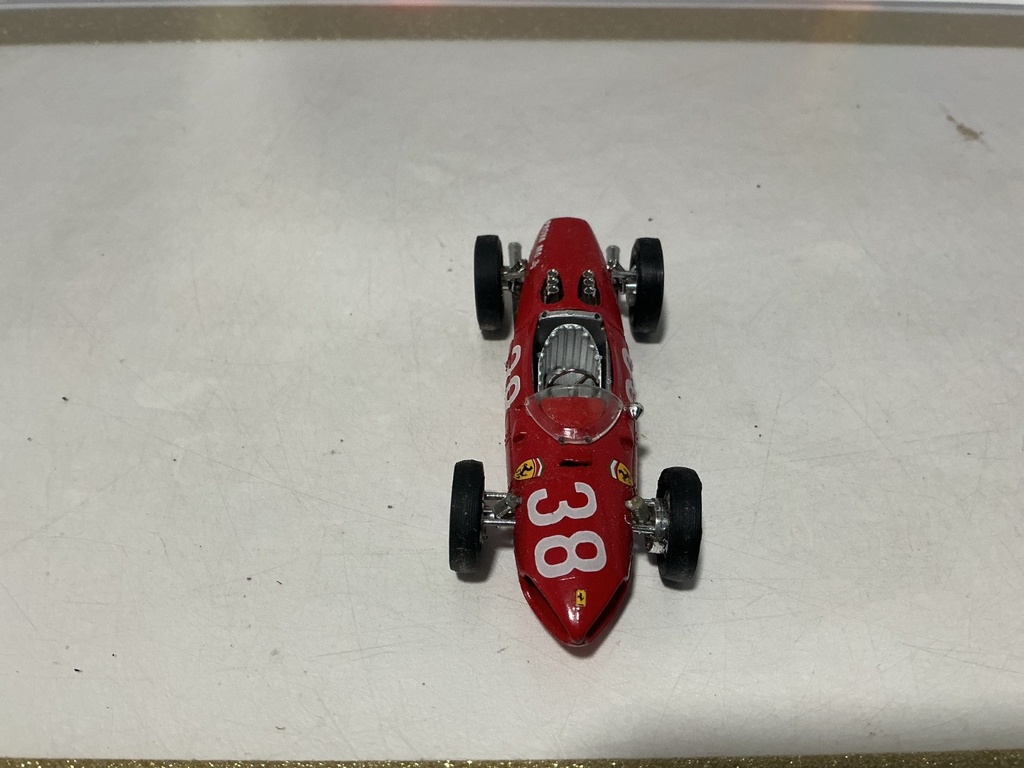 1/43 BRUMM - 1961 Ferrari 156 F1 Sharknose image