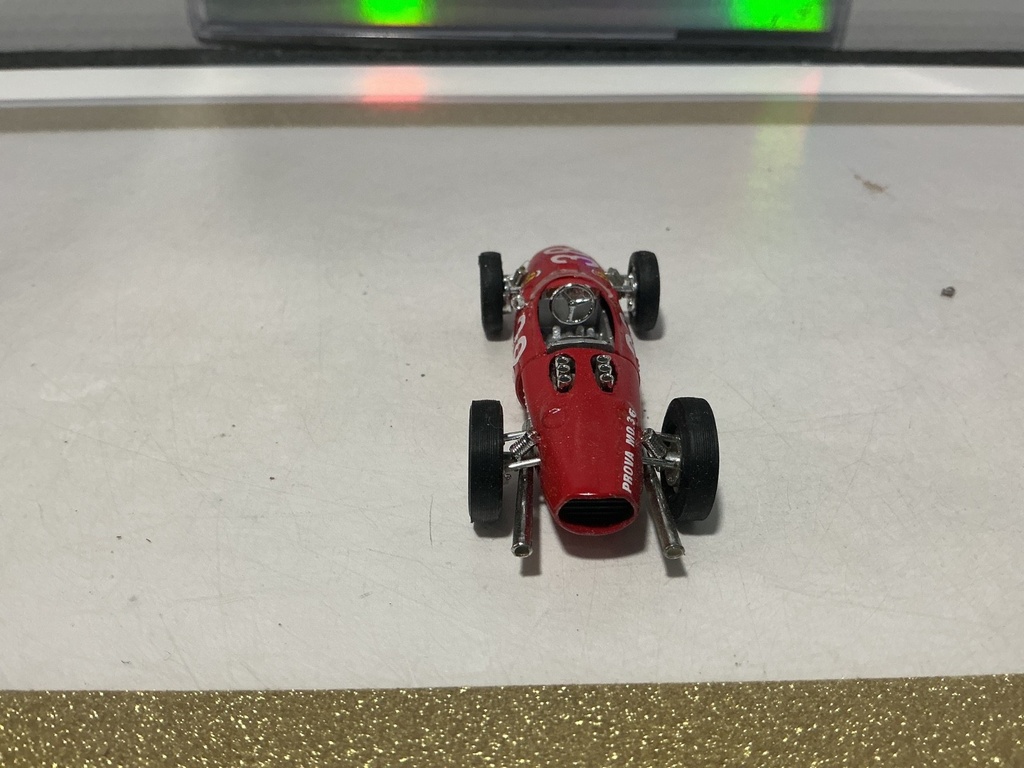 1/43 BRUMM - 1961 Ferrari 156 F1 Sharknose image