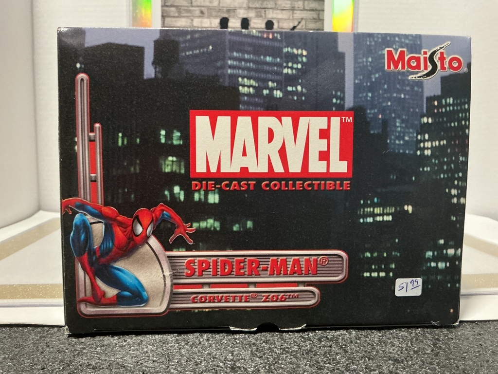 1:18 MAISTO SPIDER-MAN CORVETTE Z06 image