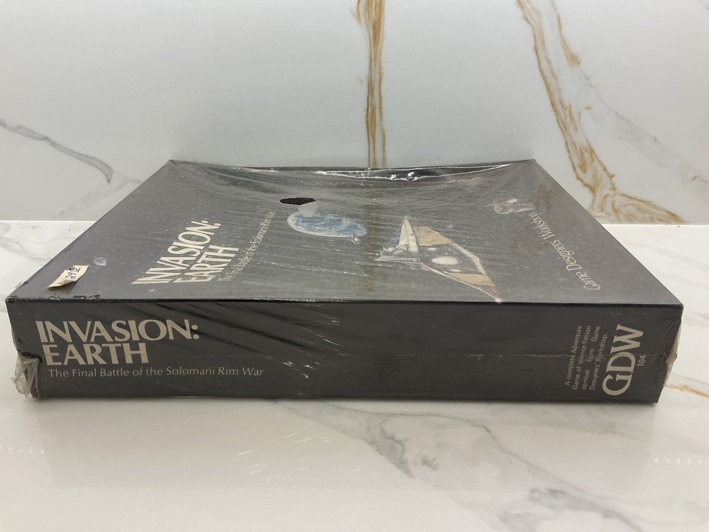 VINTAGE 1981 GDW - INVASION: EARTH THE FINAL BATTLE OF THE SOLOMANI RIM WAR image