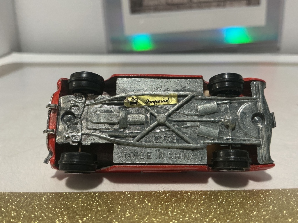 1/64 YATMING 1957 CHEVROLETTE CORVETTE COUPE image