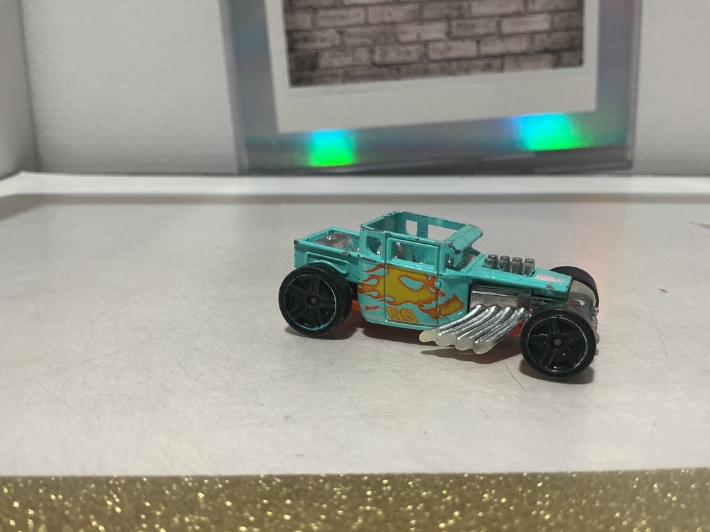 1/64 HOT WHEELS 2005 MATTEL BONE SHAKER SUPER RIGS ROAD ROLLER image