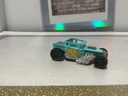 1/64 HOT WHEELS 2005 MATTEL BONE SHAKER SUPER RIGS ROAD ROLLER image