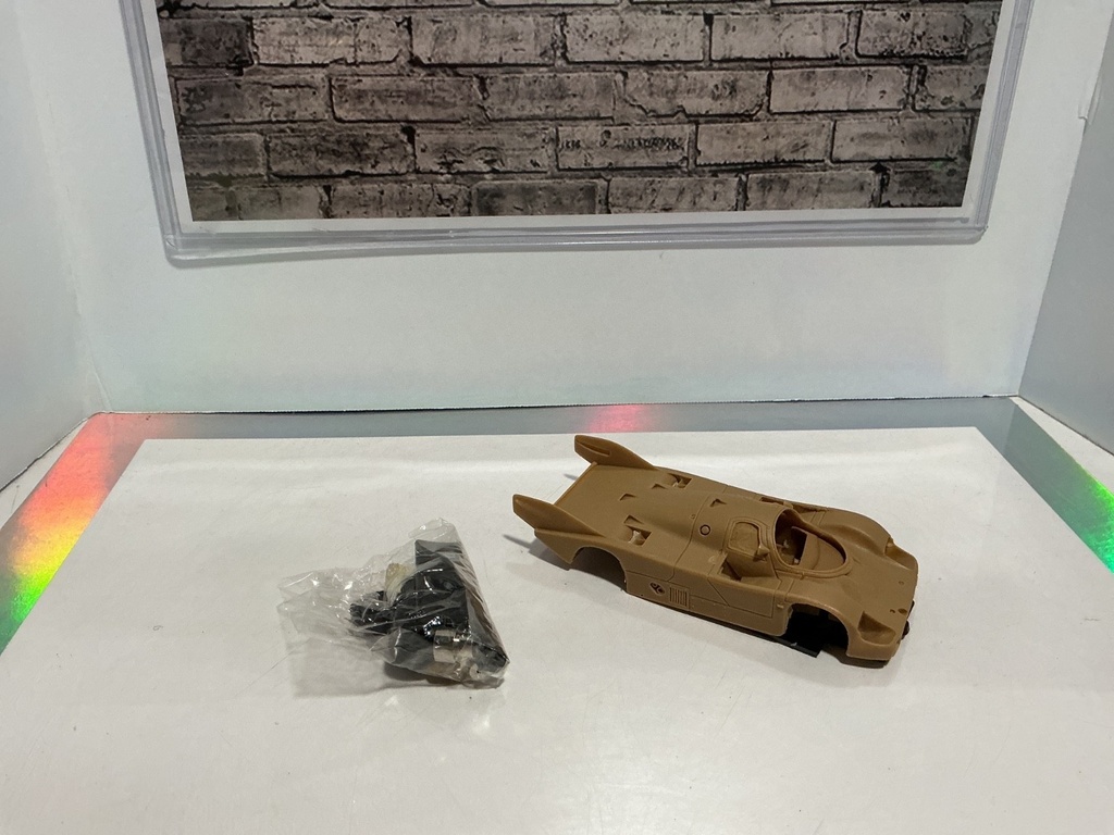 STARTER 1:43 PORSCHE 956 MATSUDA MONT FUJI 1983 image