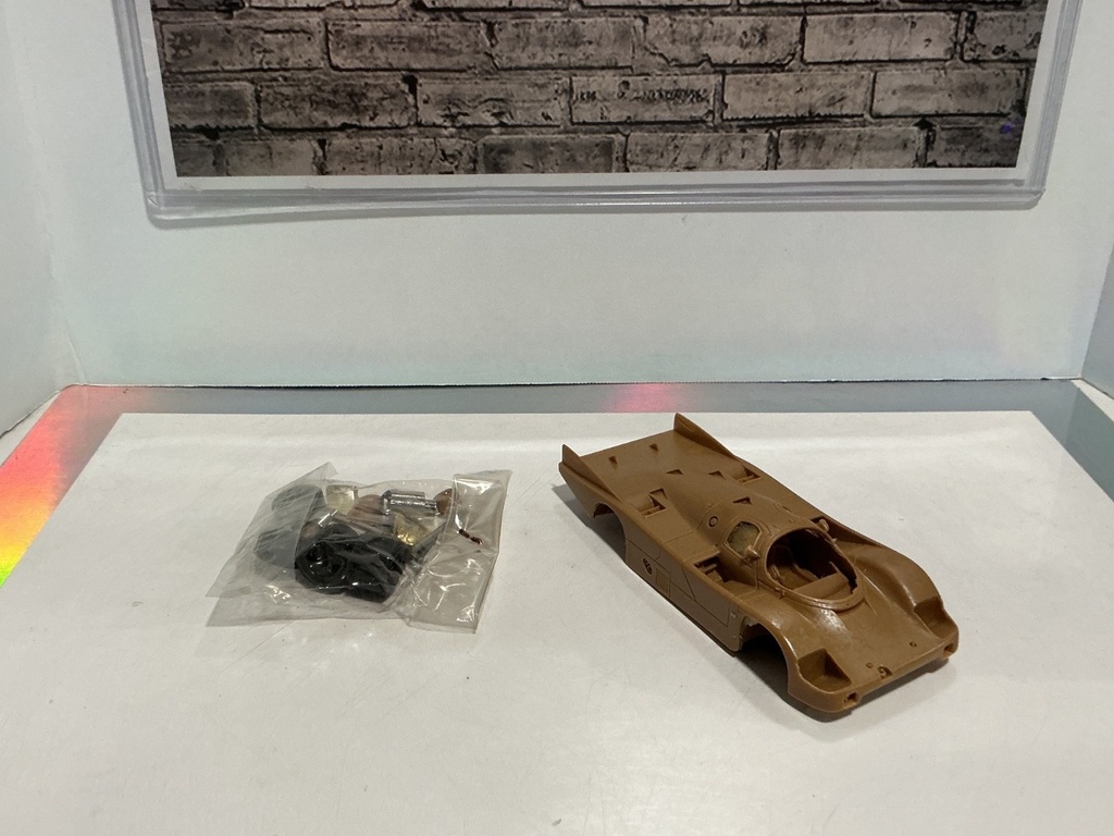 STARTER 1:43 PORSCHE 956 B.P.  LE MANS 83 image