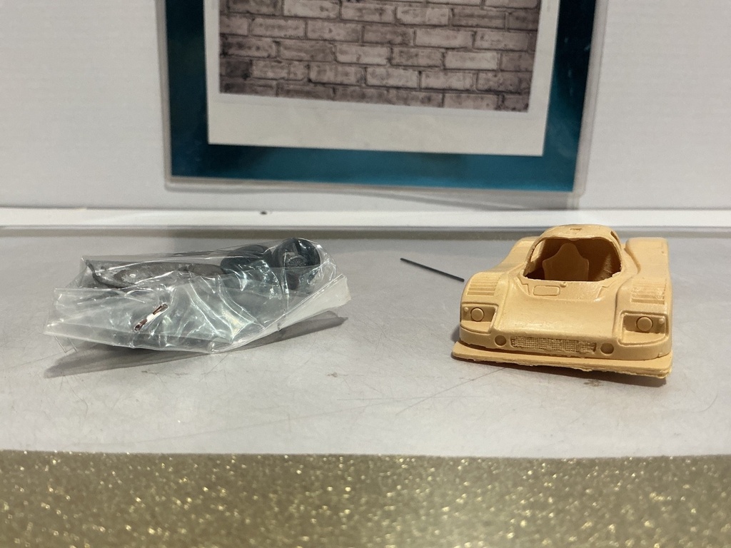 1:43 TENARIV SAUBER 82 N.41 [MISSING PIECES] image
