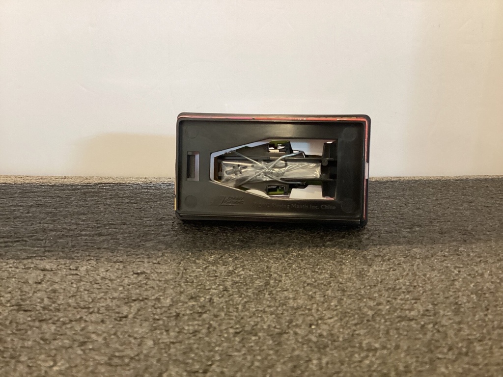 JOHNNY LIGHTNING XTRACTION HO SLOT CAR 1970 DODGE HEMI CHALLENGER CONVERTIBLE image