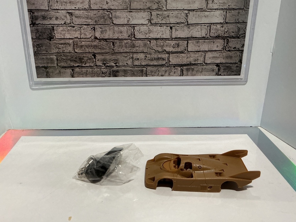 STARTER 1:43 PORSCHE 956 LINDSAY SAKER KYALAMI 83 image