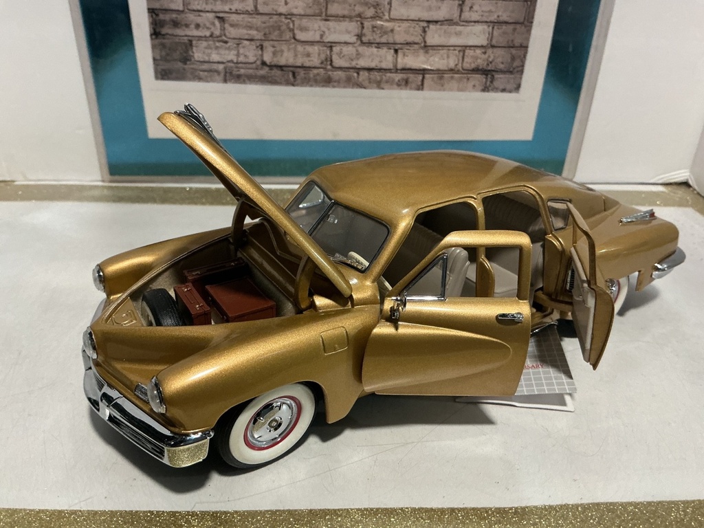 1/24 FRANKLIN MINT - 1948 TUCKER 50TH ANNIVERSARY image