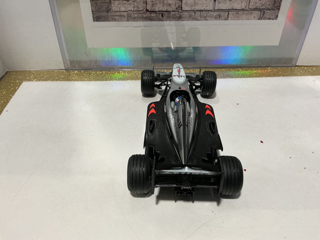 HOTWHEELS  1/43- MERCEDES-BENZ/McLaren MP4/16 [Mika Häkkinen] image