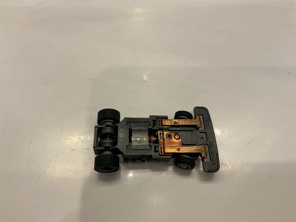HO SLOT CAR COMPLETE RUNNING CHASSIS VARIOUS BRANDS SEE PICTURES MALAYSIA image