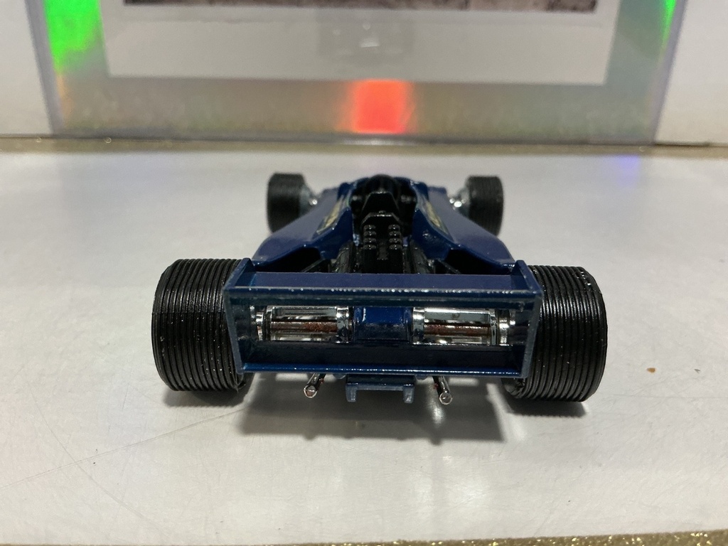 1:43 DINKY TOYS - HESKETH #24 [OLYMPUS CAMERAS] image