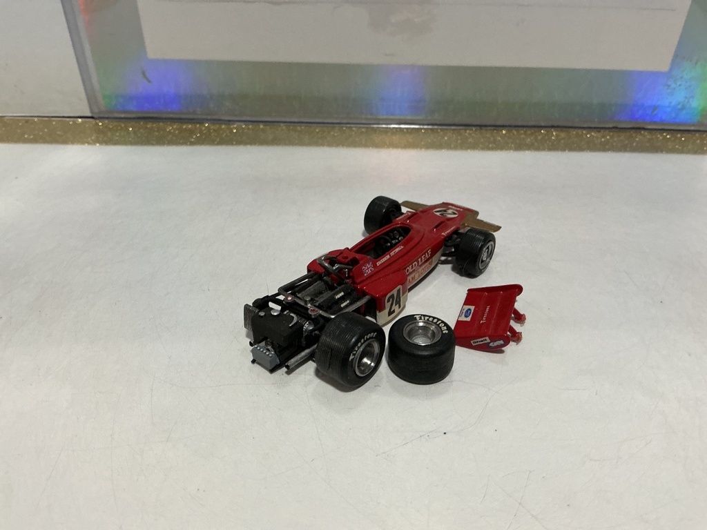 1/43 - LOCTUS 72 - SCALE RACING CARS - MADE IN ENGLAND [BROKEN/MISSING PIECES] image